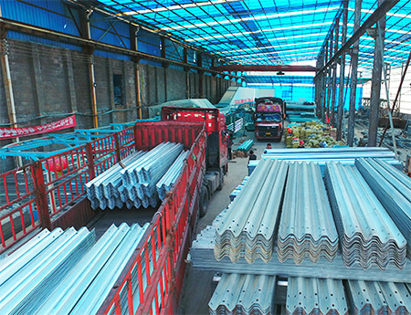 室內(nèi)護欄貨場