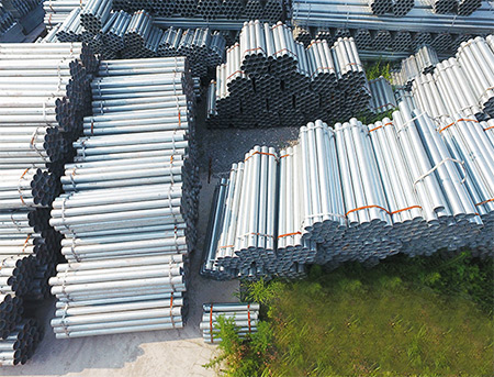 室外波形護(hù)欄貨場